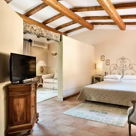 Stazzo Lu Ciaccaru Hotel