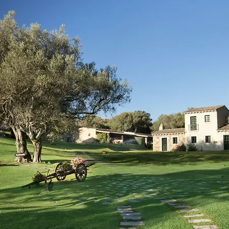 Отель Stazzo Lu Ciaccaru 4*