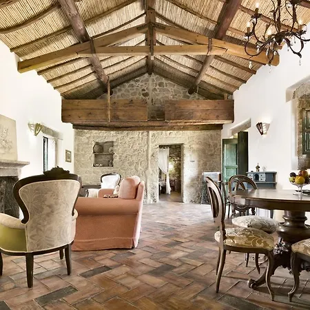 Hotel Stazzo Lu Ciaccaru 4*
