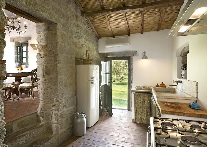 Stazzo Lu Ciaccaru Szálloda 4*